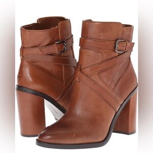 Vince Camuto Gravell Ankle Boot in Russett (Cognac Color) Size 9.5